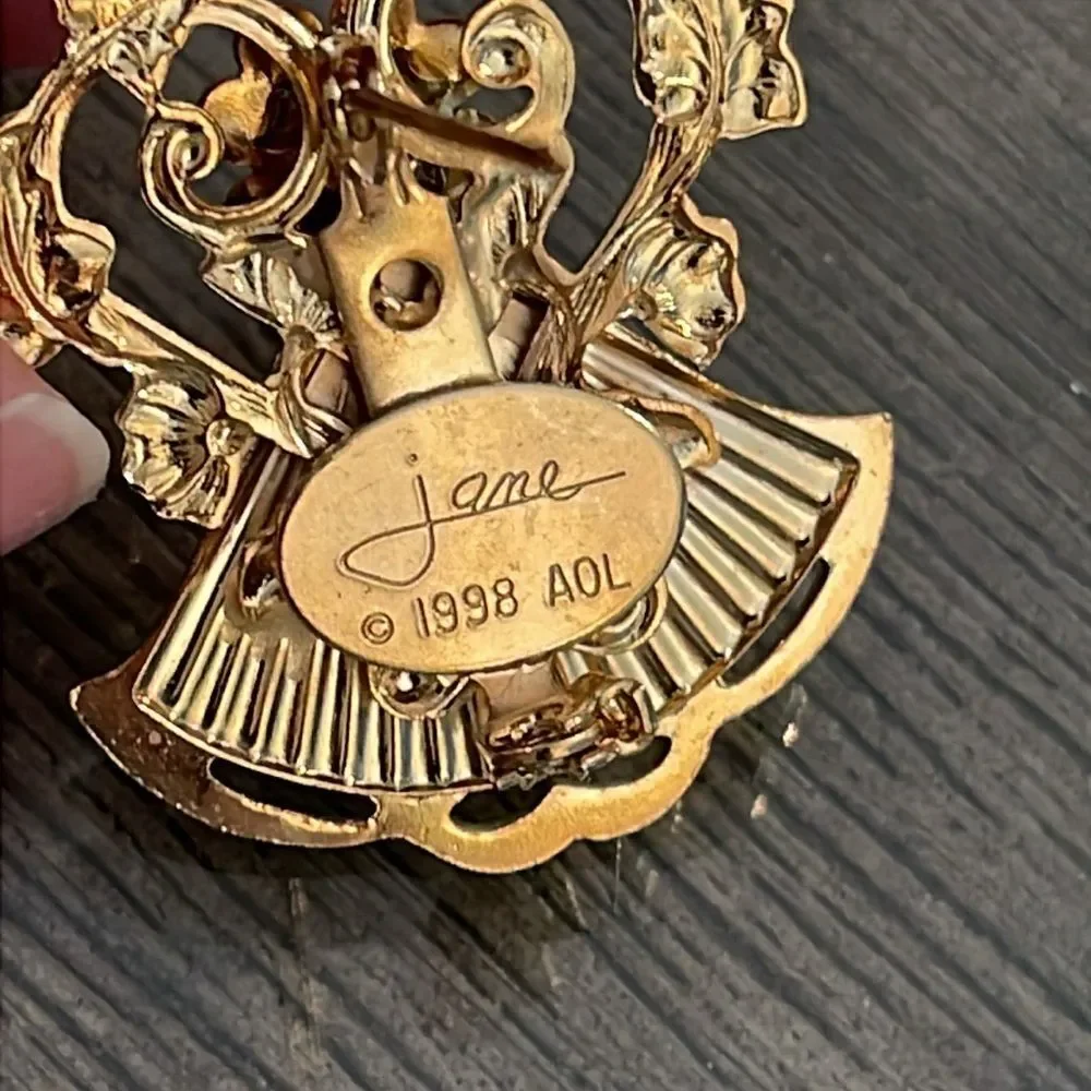 Vintage “Jane” Davis 1998 AOL Art Deco Divine Symbol Brooch Crystal Accent Angel